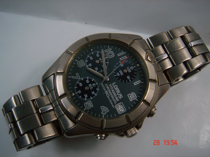 image: Lorus%2BTitanium%2Bchrono%2Bquartz%2B-%2Bfront