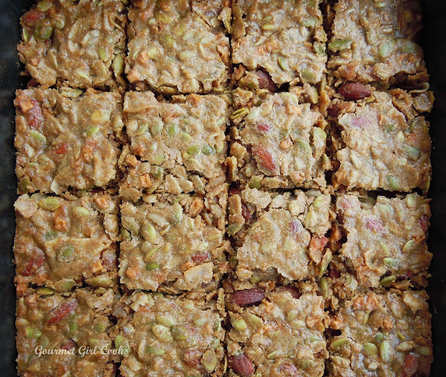 Gourmet Girl Cooks Grainlessola Bars (Granola Bars Without Grains)