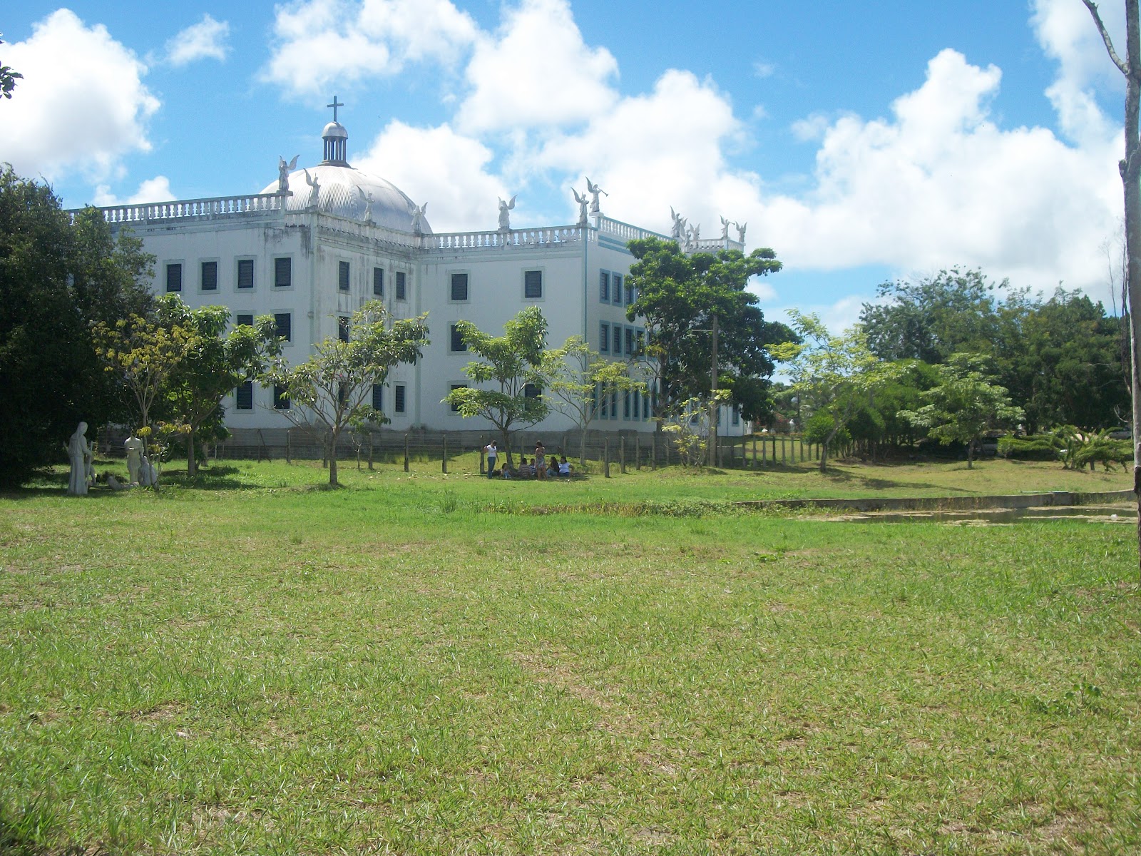Grupo da visita a comunidade Servos de Maria