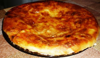 Слоеный пирог с картофелем и сыром