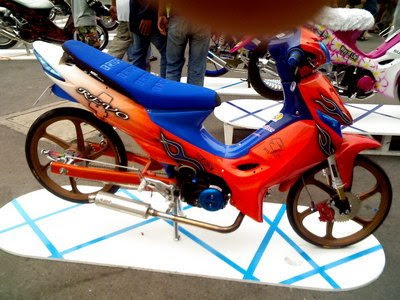 Warna Motor Modif