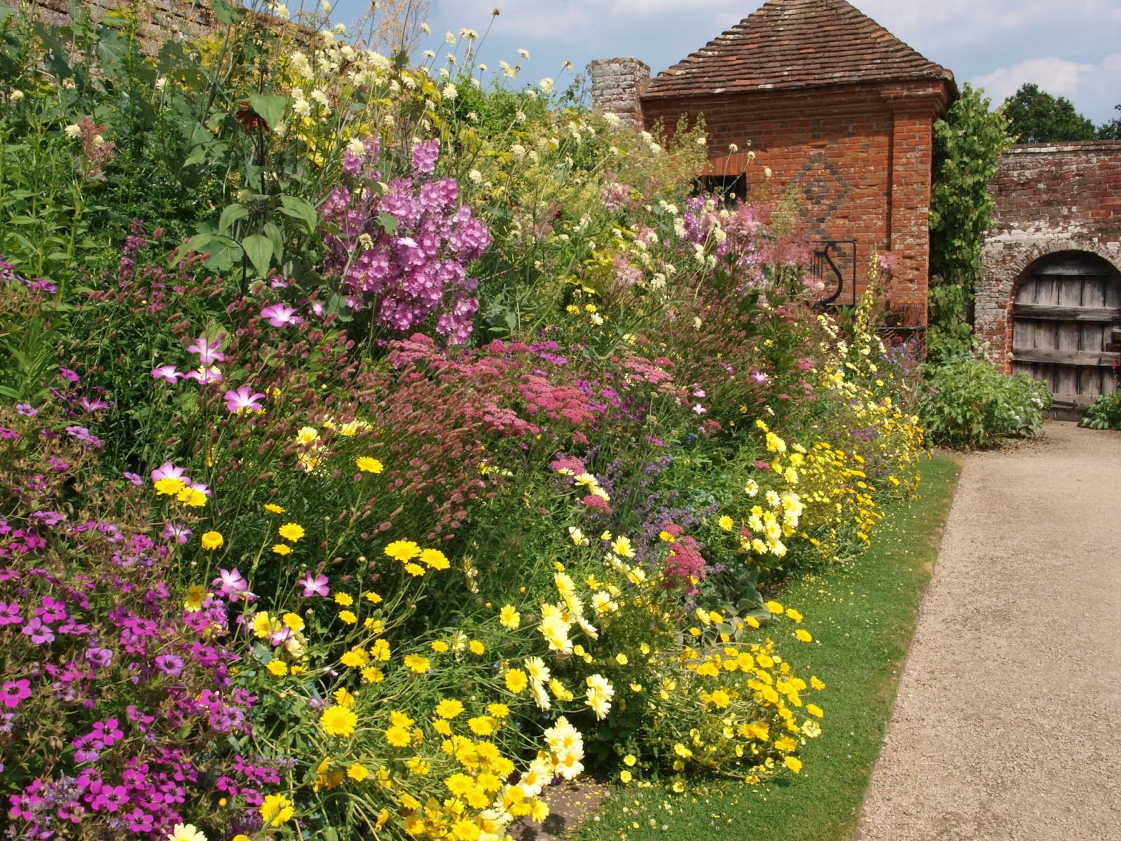 Ragged Robin's Nature Notes A Visit to Packwood House and Gardens
