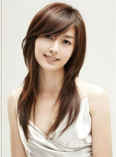 Contoh model rambut panjang wanita terbaru 2017/2018 Contoh model rambut panjang wanita terbaru 2017/2018