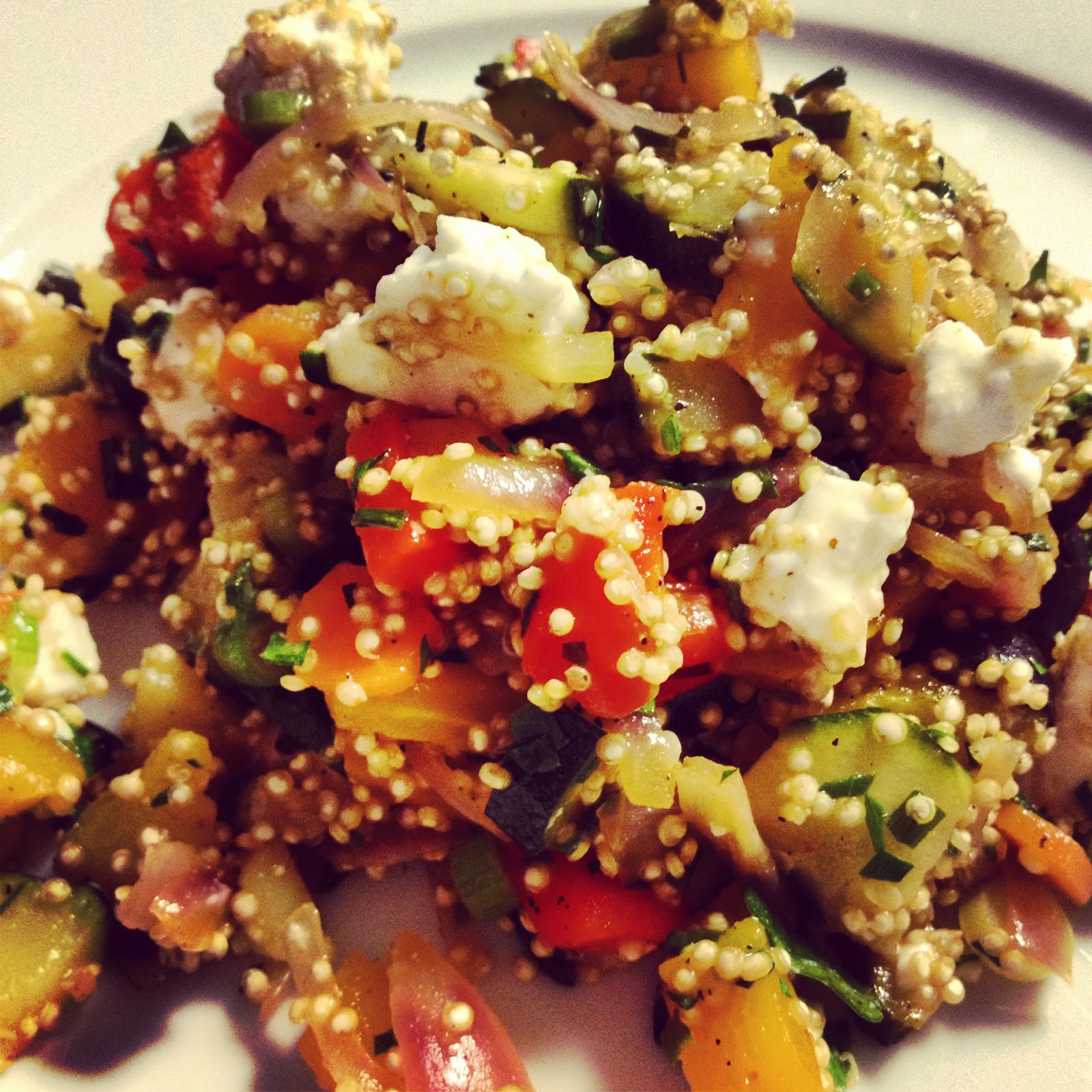 Healty Cooking by Julie Quinoa met groenten en fetakaas