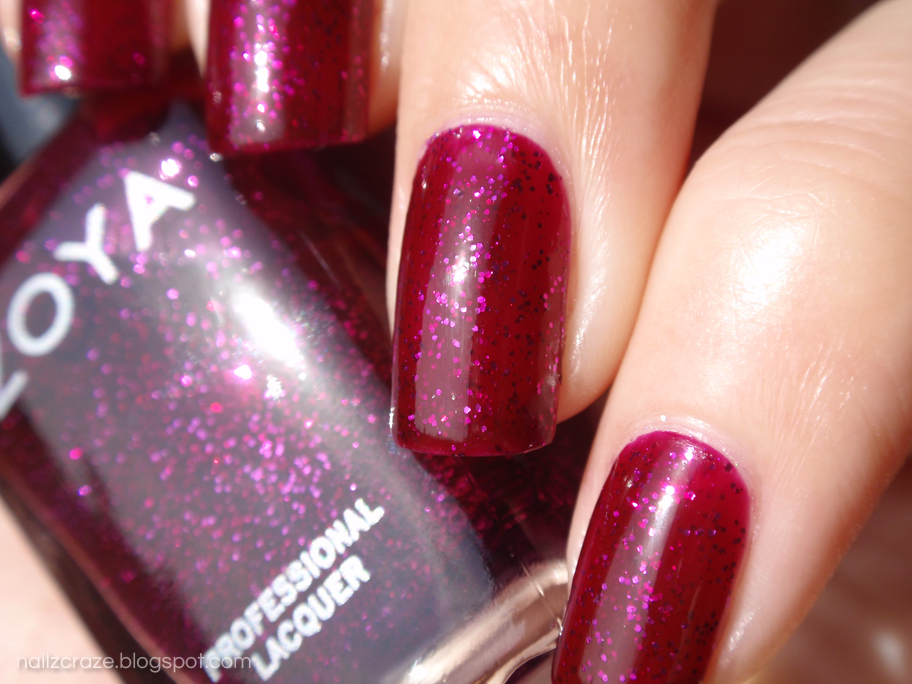 Zoya Roxy Nailz Craze