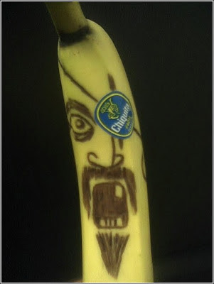 Banana Tattoo, Banana Art, Banana Funny Pic, Banana Photos funny, Tattoo in Banana, Banana Arting, Banana special photo, create Art in banana