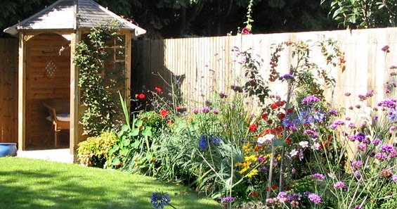 home basement design ideas: Small Garden Design: What you Need to have