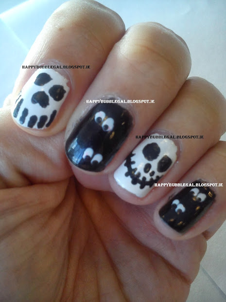 happy bubble gal halloween nail