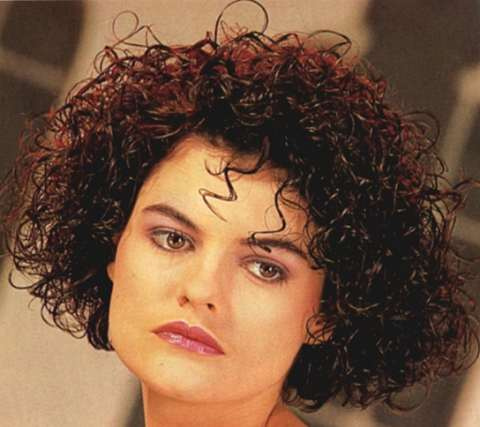 Short Curly Hairstyles 2011 for Women