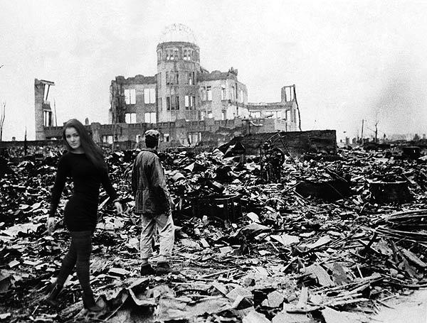 imagens, nana gouvea, furacão sandy, humor, hiroshima, nana gouvea registra em fotos estragos do furacão sandy em nova york, nana gouvea em todas as tragedias, pagina no facebook imagens, nana gouvea, furacão sandy, humor, nana gouvea registra em fotos estragos do furacão sandy em nova york, nana gouvea em todas as tragedias, pagina no facebook