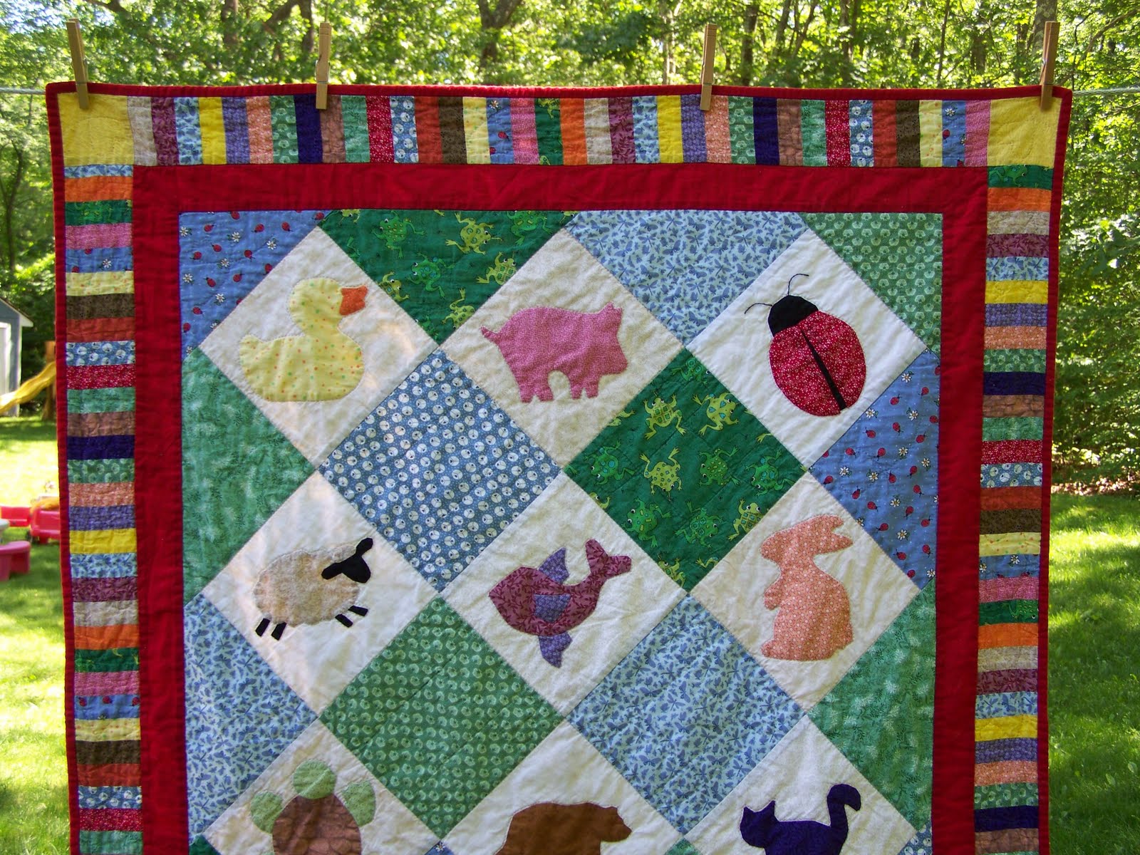 When Life Gives You Scraps, Make Quilts! Caroline's Animal Quilt