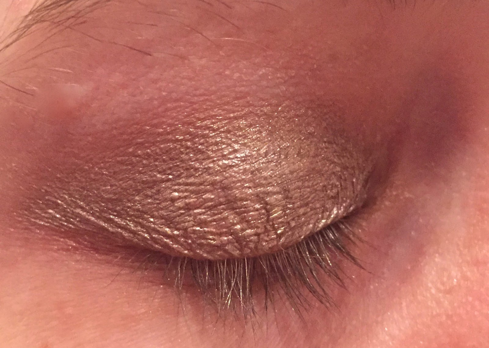 All Things Lush UK Eye Powders / Earth Eye Powders