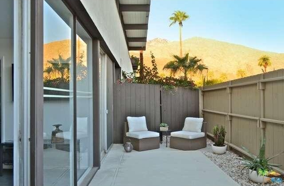The Krisel Connection Ocotillo Lodge Midcentury Modern Condominium For Sale Palm Springs, CA