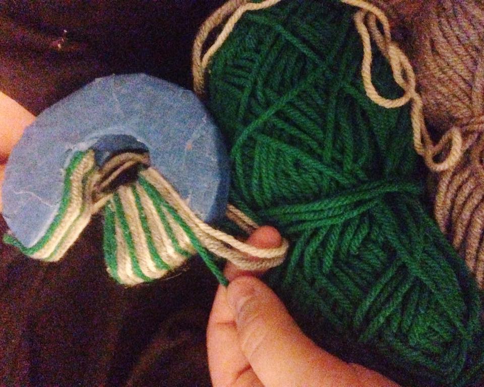 Golden Skies Yarn Wrapped Letter Ornament Tutorial