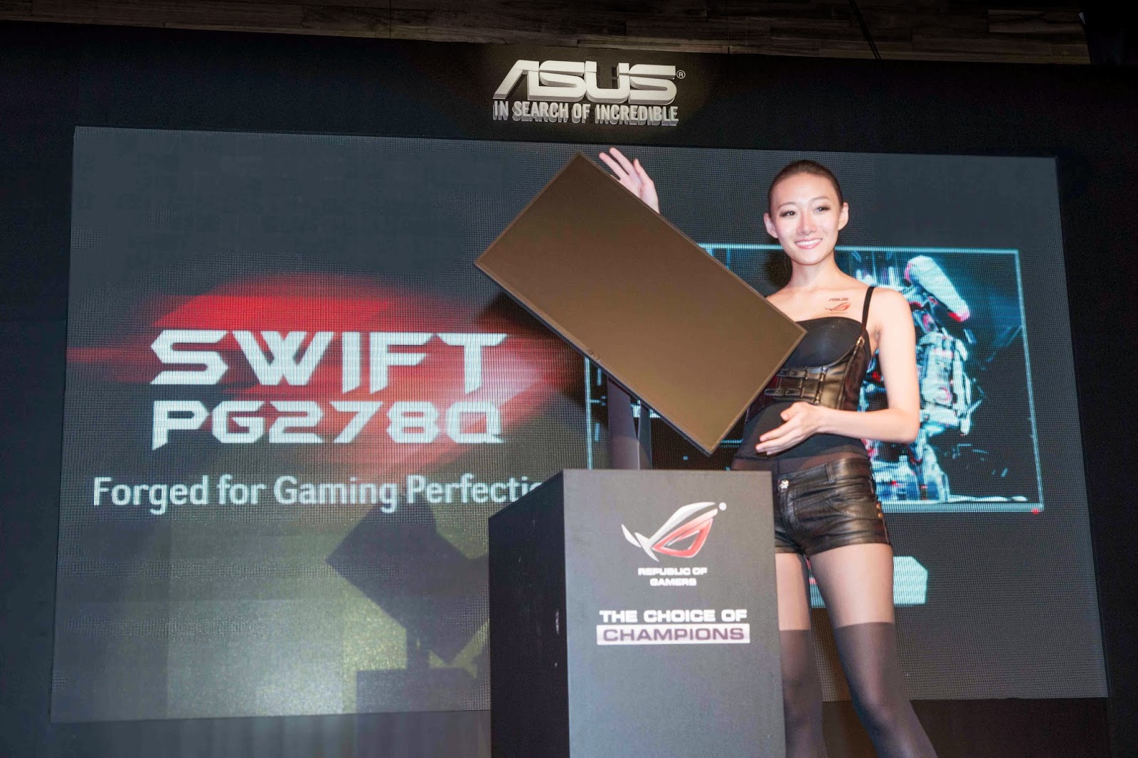 ASUS Republic of Gamers Launches Epic Gaming Equipment at Computex 2014 22