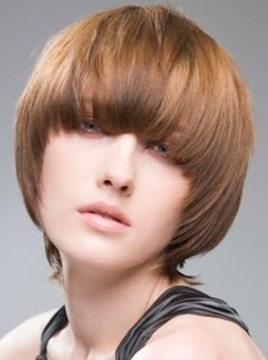 MEDIUM SHORT HAIRCUT: MEDIUM SHORT HAIRCUT: BOON FOR EVERY WOMAN