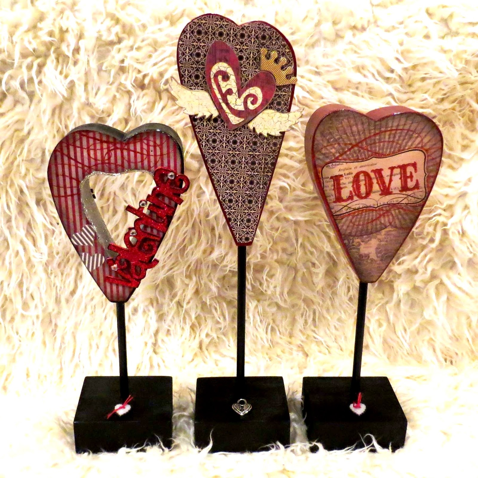 Vic's Creations Valentines Day Wooden Hearts on a Stick