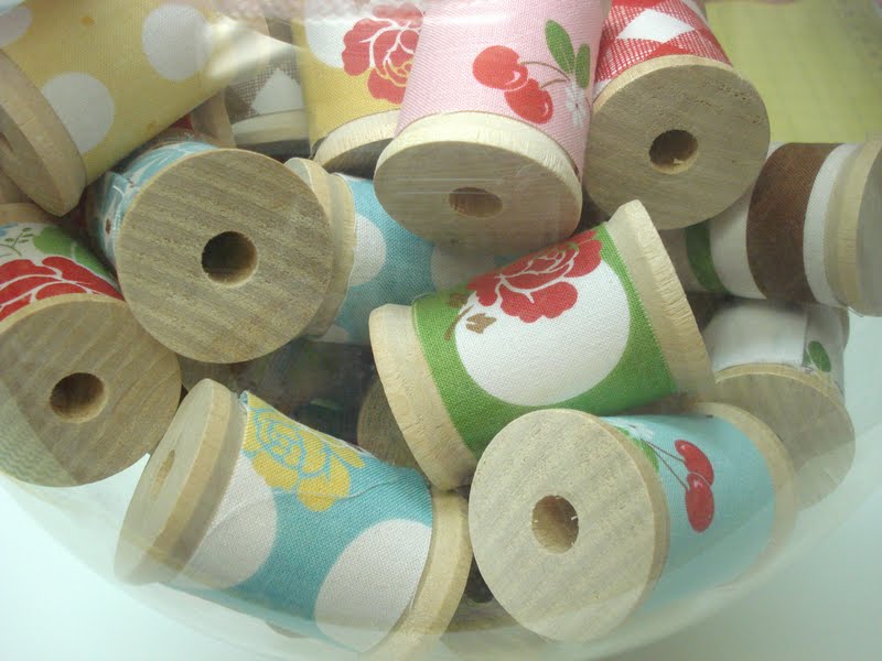Bee In My Fabric Spools Tutorial...
