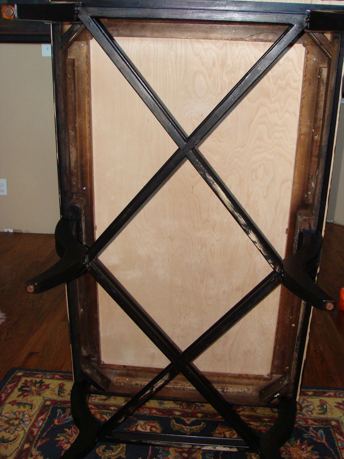 Two Moms And A Truck Redoing Table Top's, by Kellie