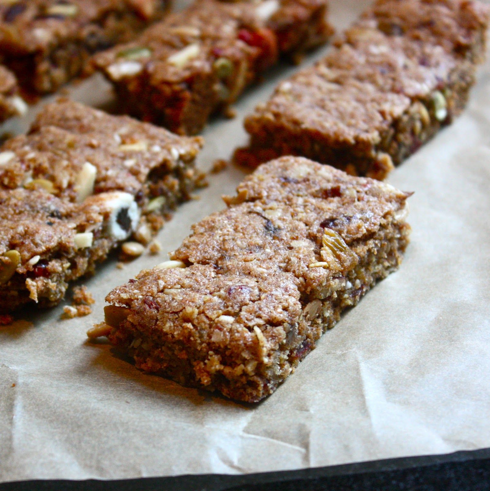 five seed almond bars Cannella Vita