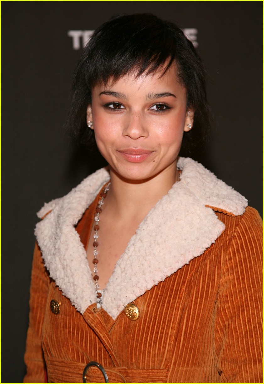 zoe-kravitz-chanel-tennessee-tribeca-18.jpg