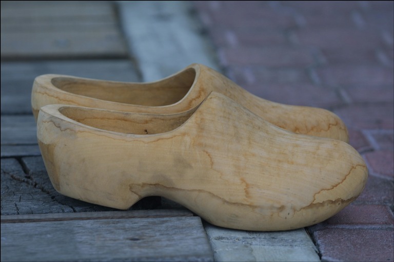 wooden crocs shoes