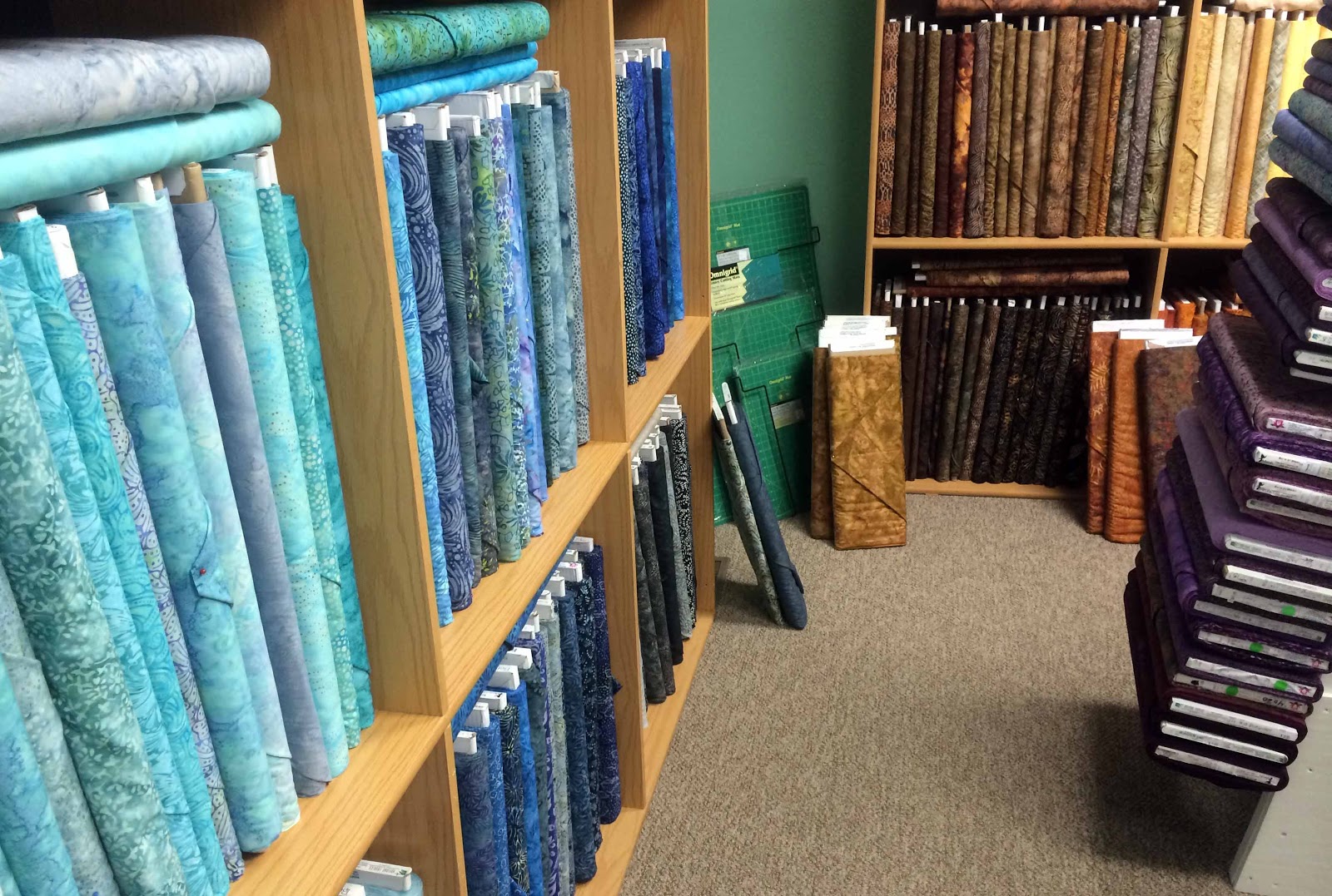 Cat Patches Quilt Shop Quilt Essentials, Oshkosh, Wisconsin