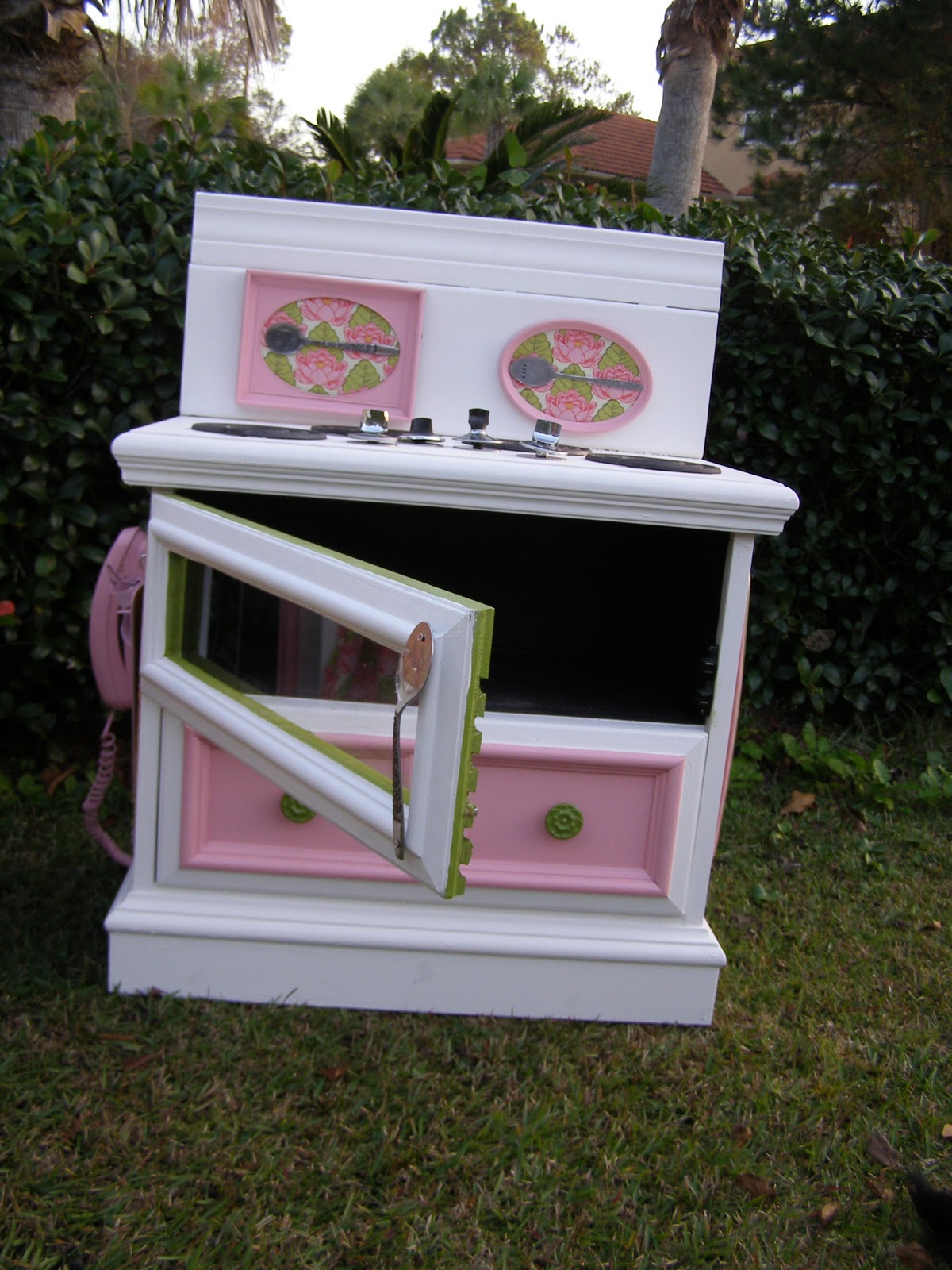 Gourmet Giggles December 2011