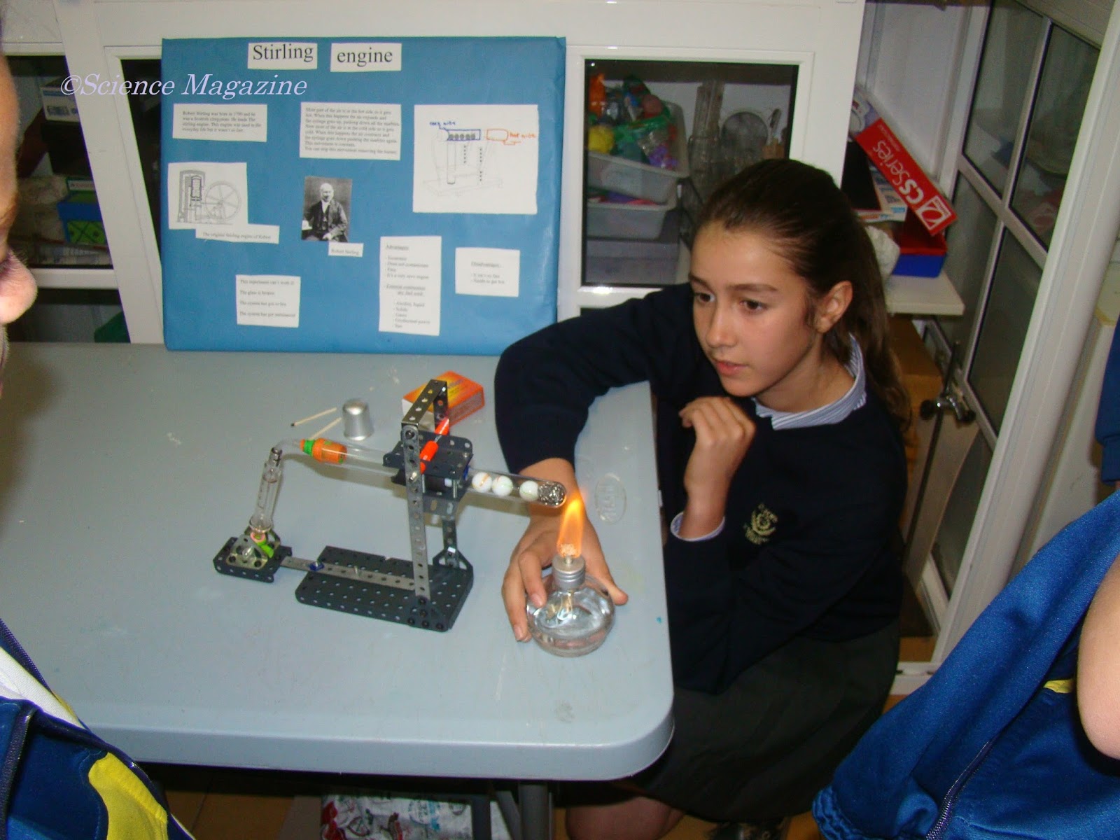 Science Magazine The Stirling Engine By Laura Cózar