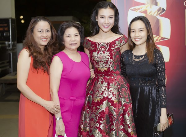 The softness and femininity beauty of Hoang Oanh The softness and femininity beauty of Hoang Oanh