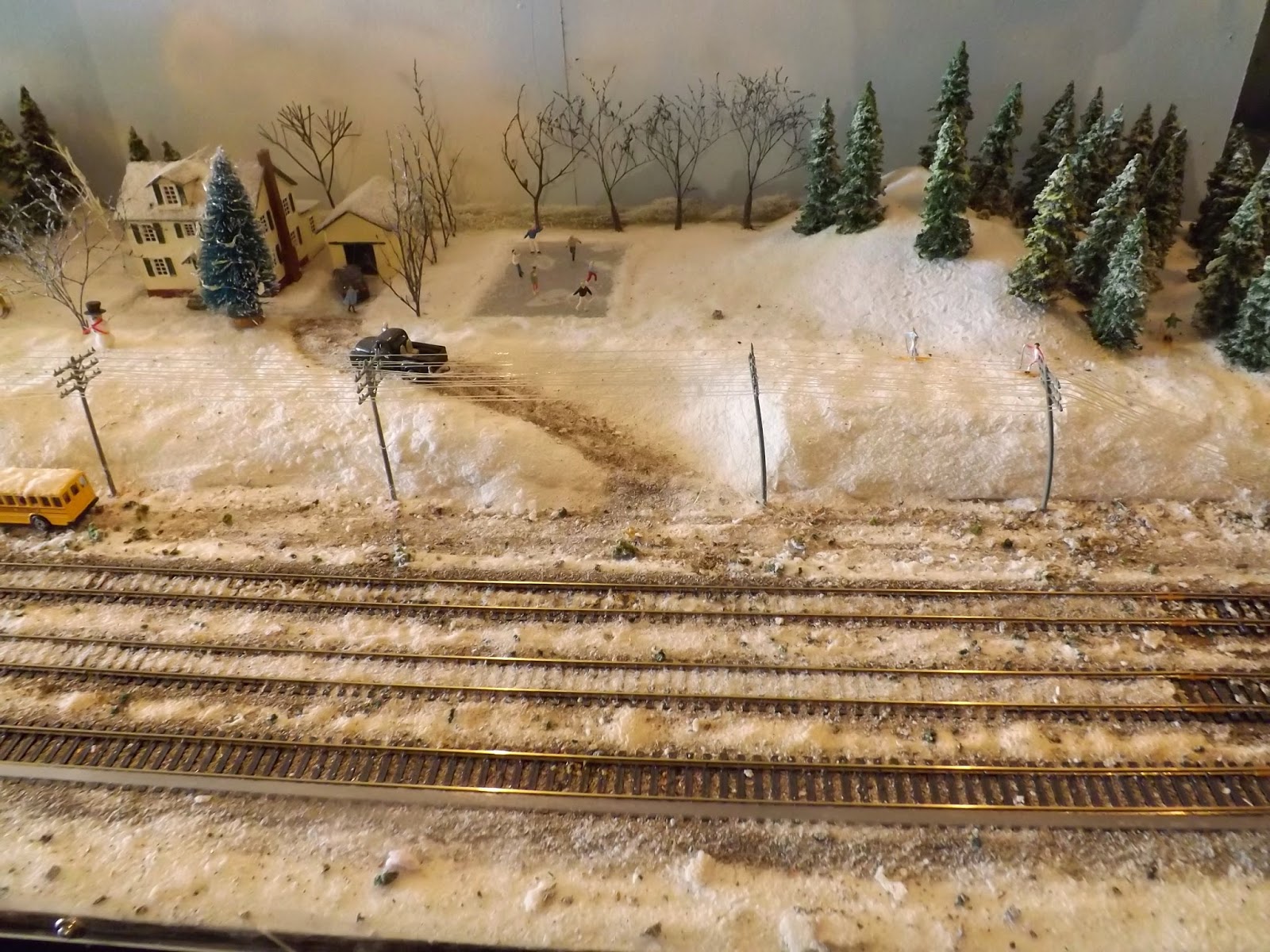 Winnipeg Model Railroad Club More images from Train Days at Portage la