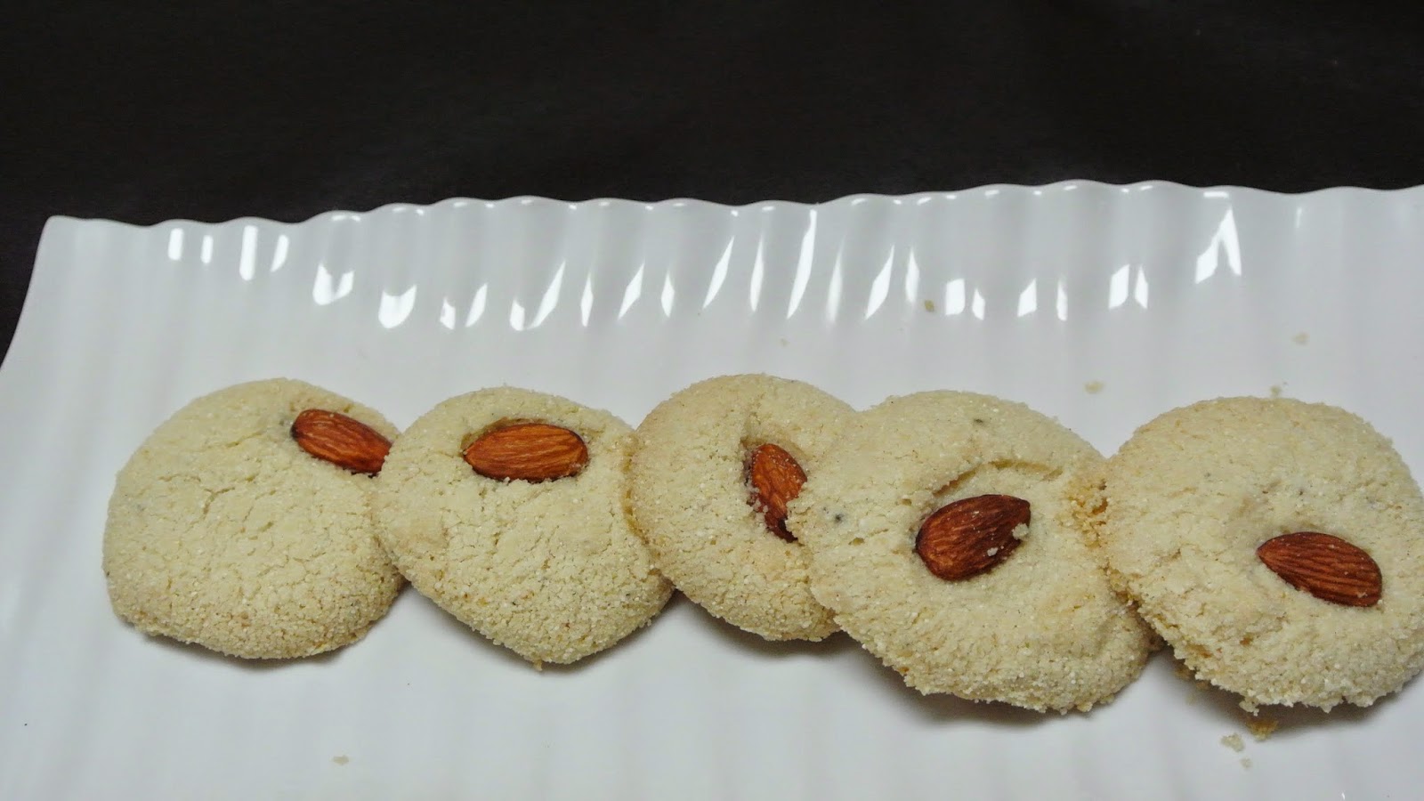 Praba's yummy experiments Saamai Biscuits / Little Millet Biscuit