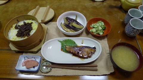 夕食