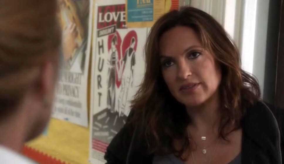 law and order svu olivia benson necklace