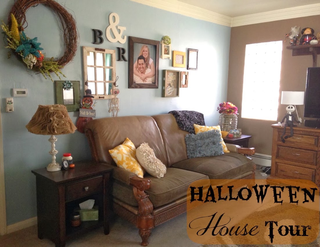 Breezy Days Yellow Brick House Halloween Tour