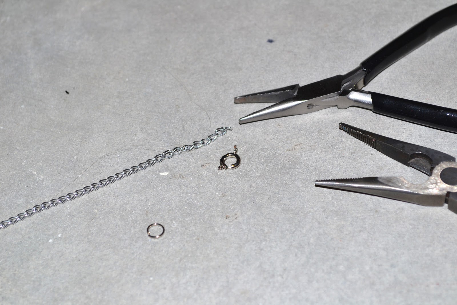 My Craft Closet Tuesday Tips, make a short necklace LONG