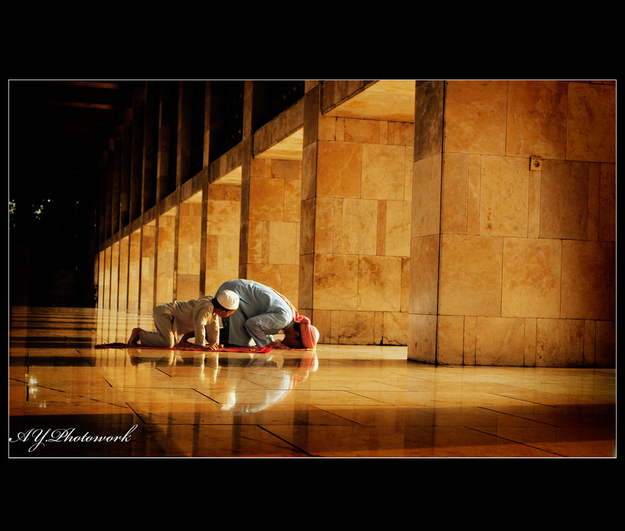 Zulfia Rosyidatun Nisa�