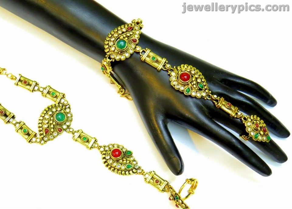 Traditional Bengali jewellery ornaments Latest Jewellery Designs