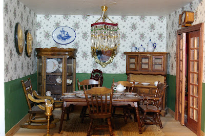 GRISALLA: Casas de Muñecas