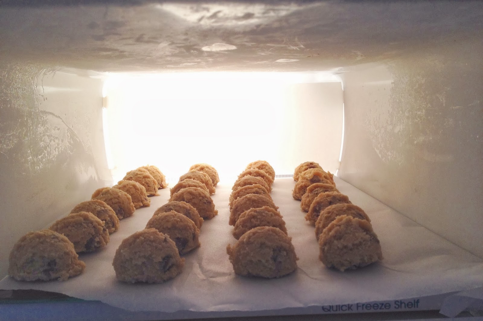 How to....make your own frozen chocolate chip cookie dough Housewives