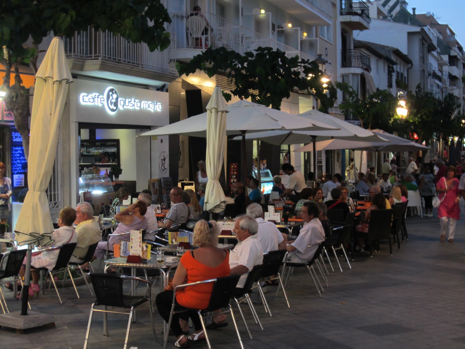 Bars/Nightife Altea, Spain Wedding Mapper
