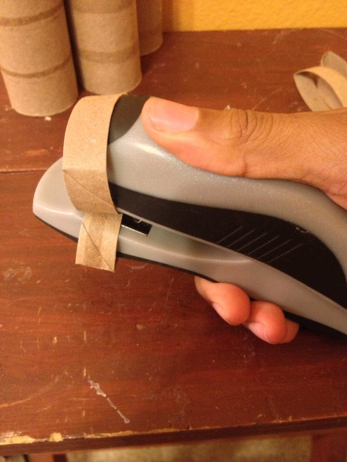 5 Minute DIY Making Flowers Out of Paper Towel Rolls