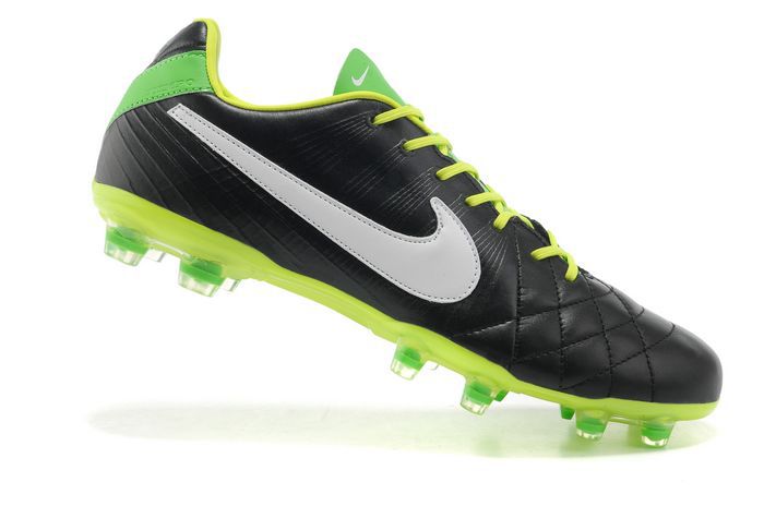 nike tiempo material