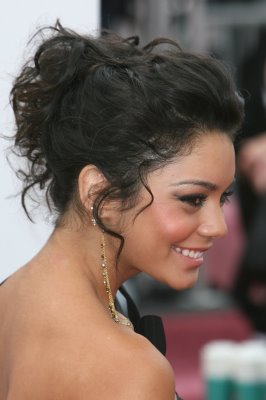 prom hairstyles updos  selena gomez picture