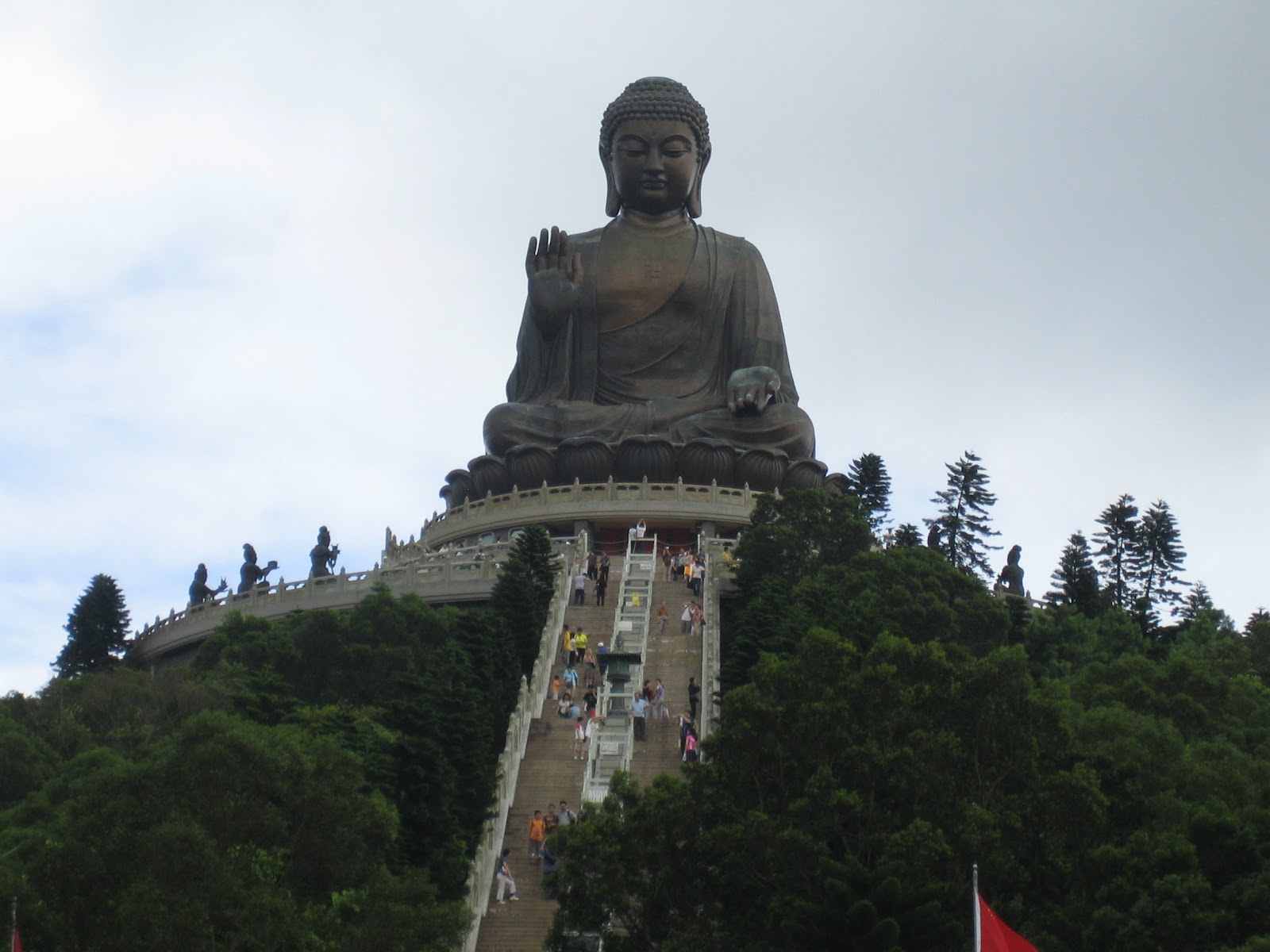 The 'Big Buddha', Samui's most popular attraction sits 15 meters tall