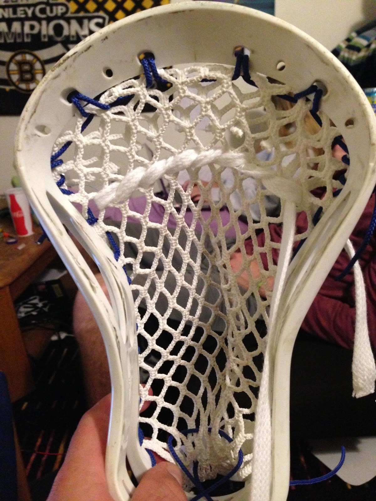 Lacrosse the country How to string shooters on a lacrosse head