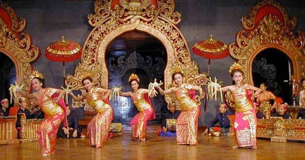 Sejarah Dan Makna Tari Pendet Craig Phillips Work