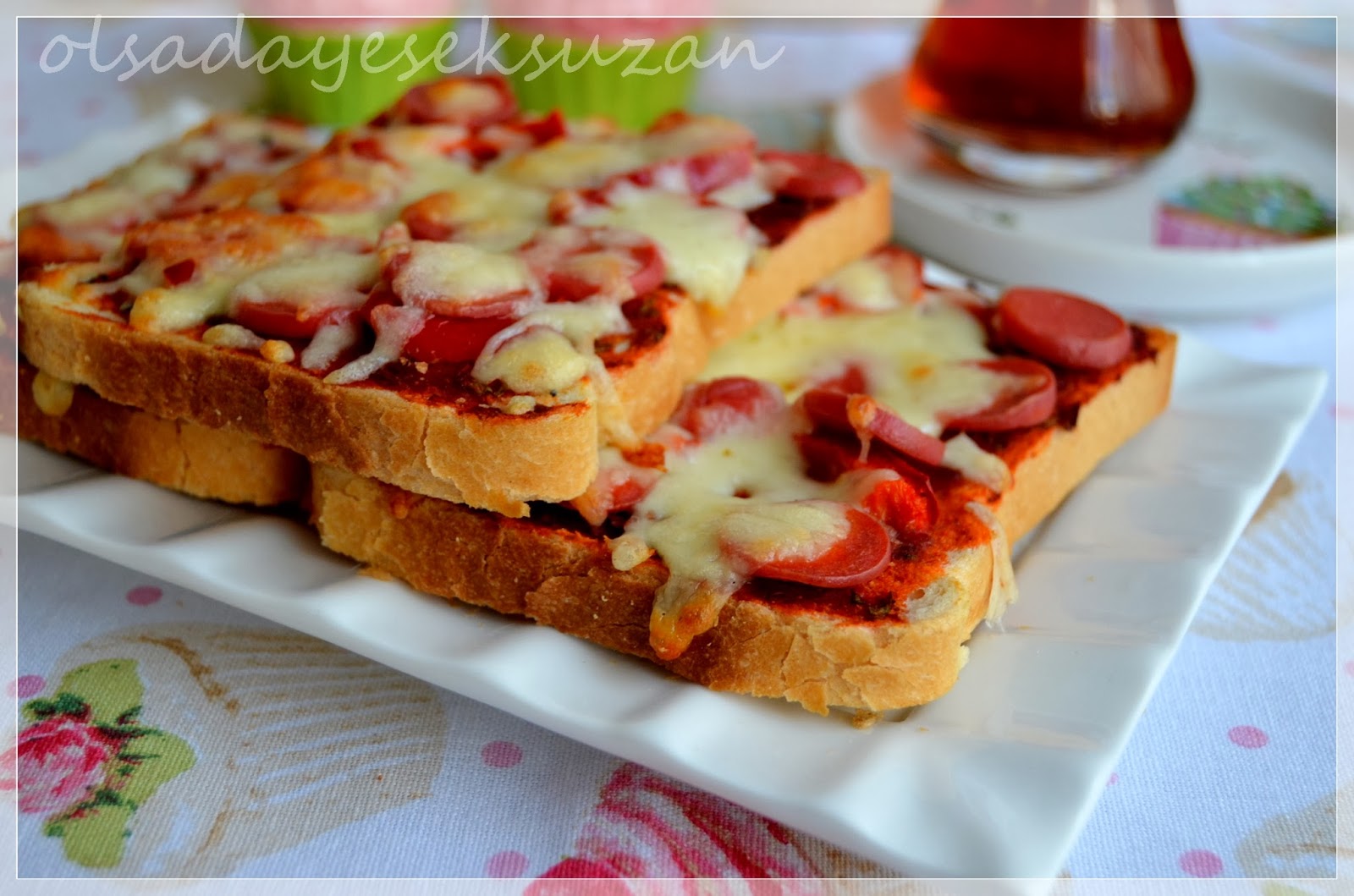 OLSADA YESEK SUZAN TOST EKMEĞİ İLE PRATİK PİZZA