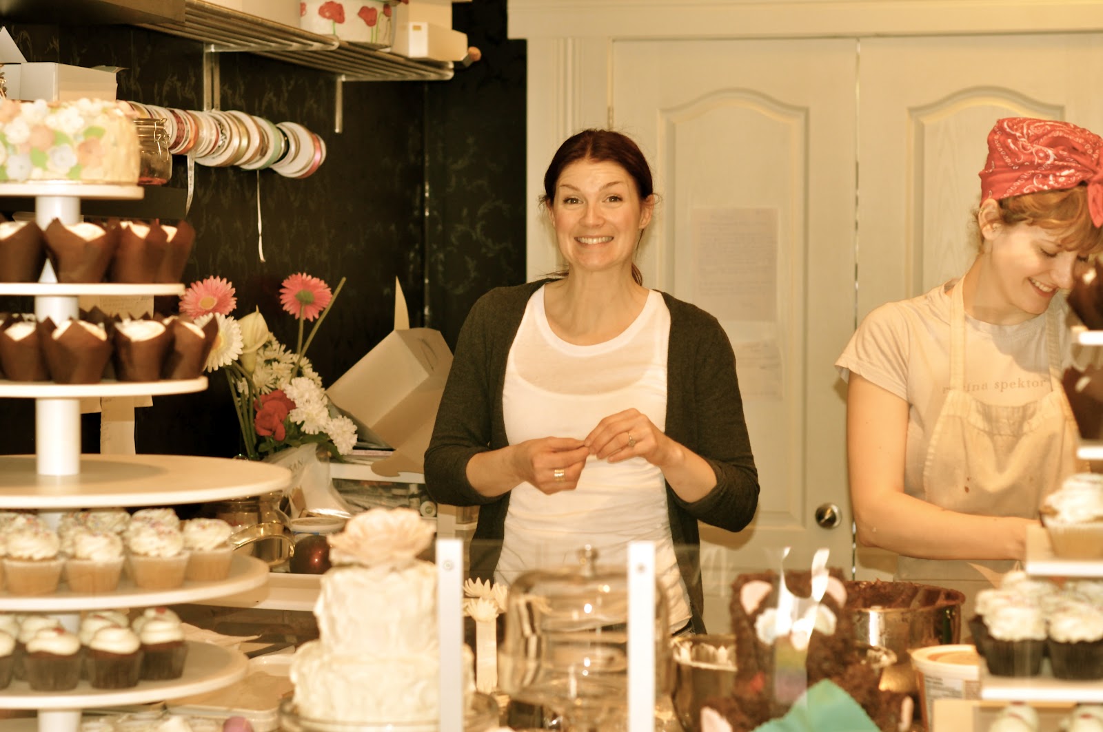 Thimblecakes Bank Street at Inez Cano blog