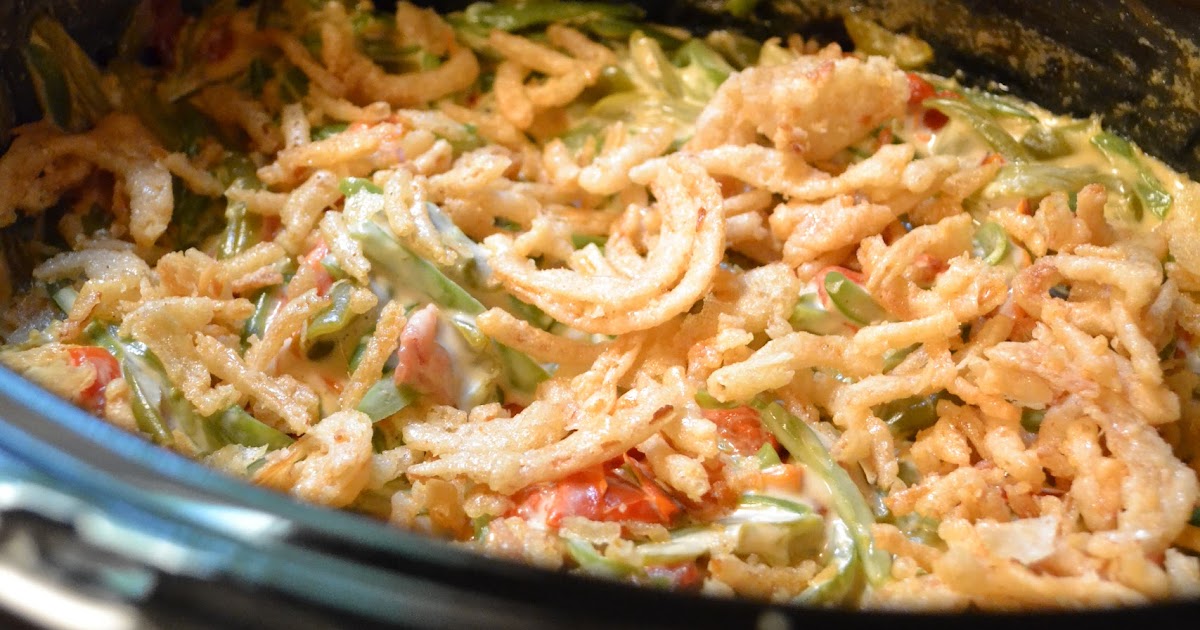 Simple Savory & Satisfying Slower Cooker Alfredo Green Bean Casserole
